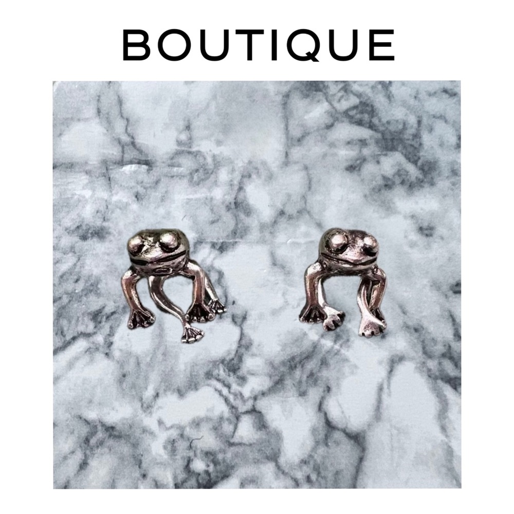 Silver Frog Stud Earrings